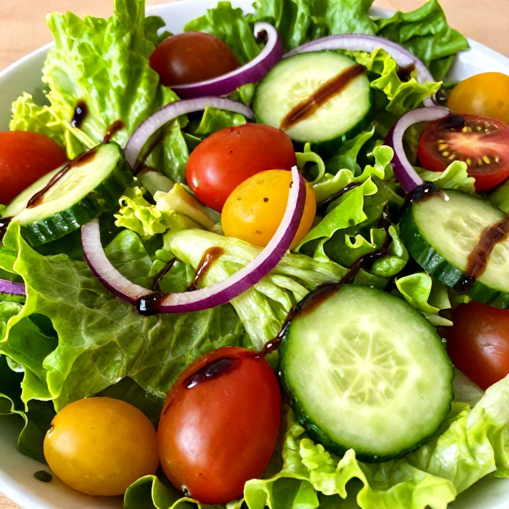 Mediterranean side salad