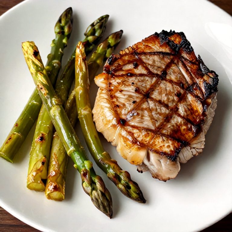 Savory Sirloin Steak with Asparagus